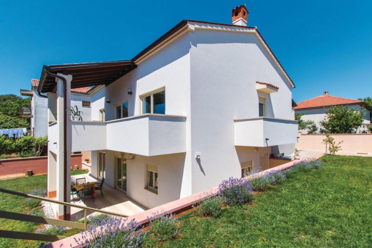 Two Bedroom Valdebecco For 5 Persons
